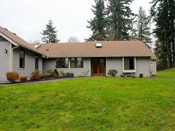 2nd image of 2733 85th Ct NE