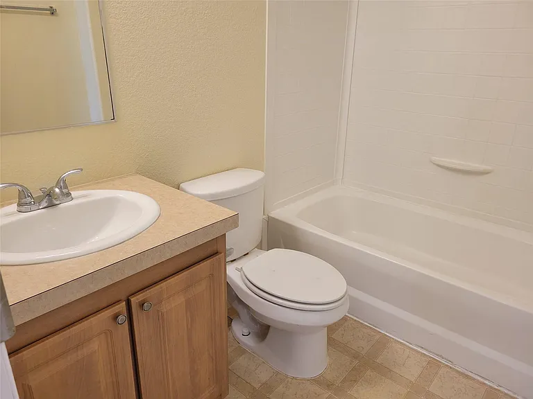 101 Heather Cv — Photo 14