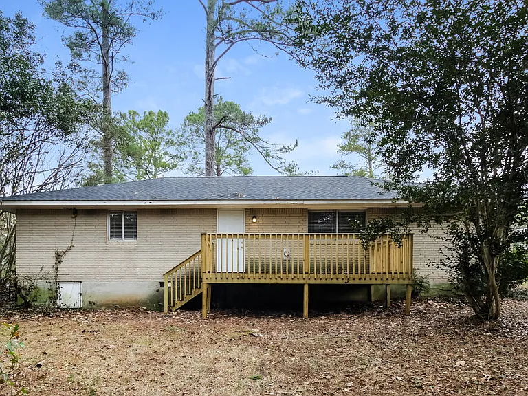 479 Clara Dr — Photo 15