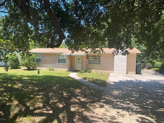 2nd image of 2146 Cesery Blvd