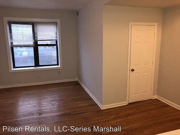 4th image of 2200 S Marshall Blvd Unit 2200-2N