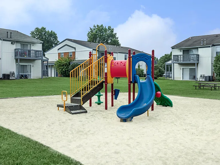 Clearfield Apartments — Photo 10
