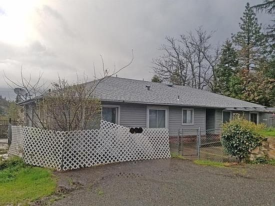 2nd image of 863 De Bernardi Ct