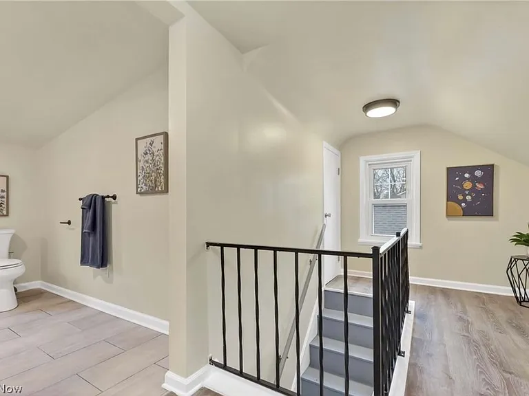 33381 Detroit Rd — Photo 29