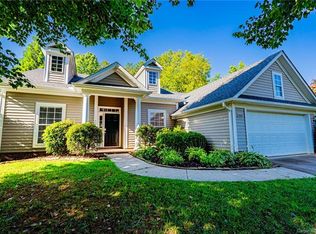 2727 Briar Ridge Dr, Charlotte, NC 28270