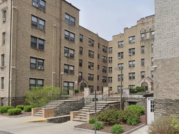 (undisclosed Address), Larchmont, NY 10538