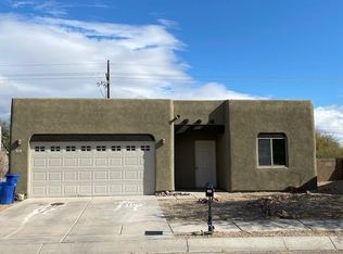 7049 S Avenida Del Recuerdo, Tucson, AZ 85756