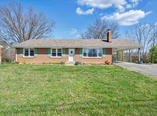 8319 Barrens Rd, Roanoke, VA 24019