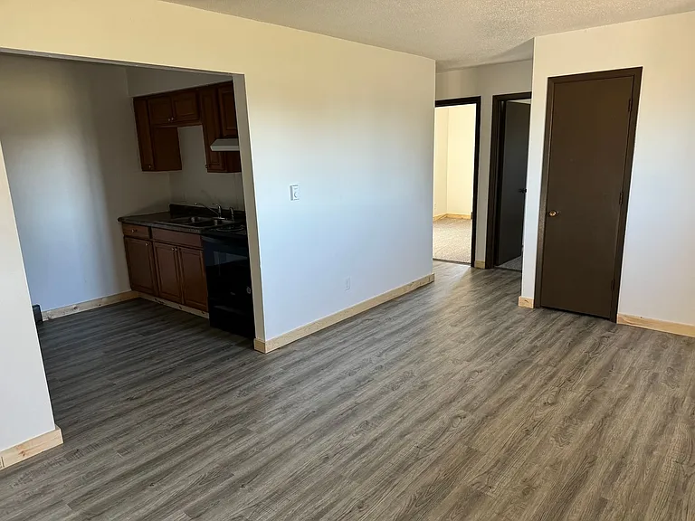Crown Point Apartments — Photo 19