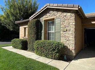 3027 N Kingman St, Visalia, CA 93291