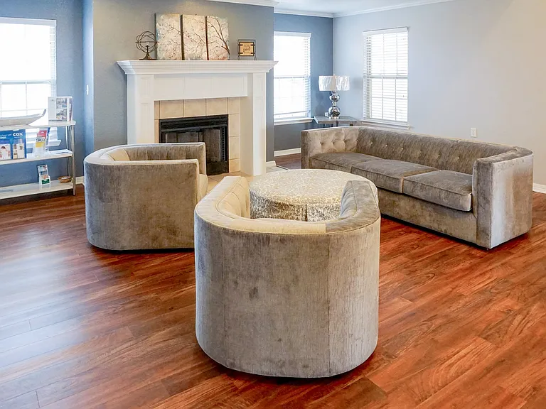 Chapel Ridge-C Bluffs — Photo 14