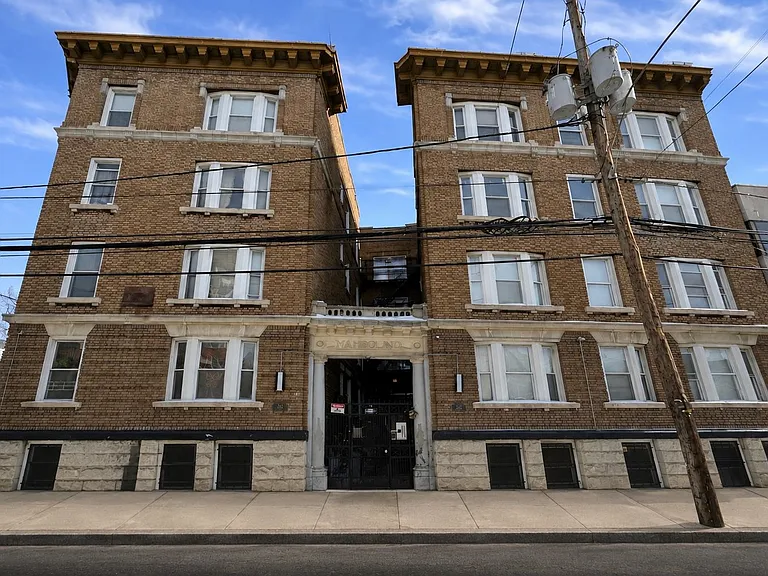 52 Tonnelle Ave #3 — Photo 8