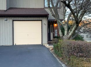 23 Arrowsmith Ct, Matawan, NJ 07747