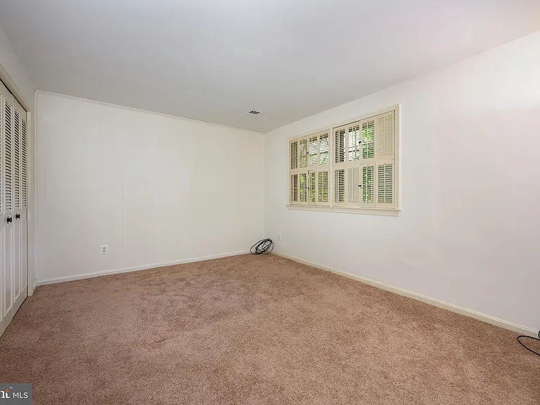 6728 Sulky Ln — Photo 43