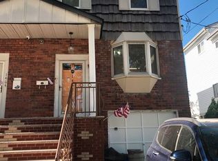 1462 E 70th St, Brooklyn, NY 11234