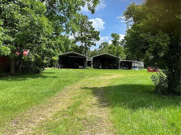 3rd image of 21600 Highway 40