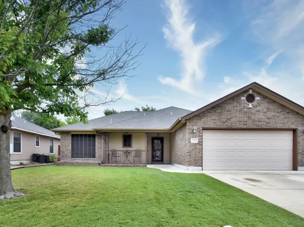 2251 Hazelwood, New Braunfels, TX 78130