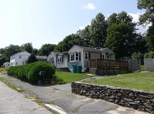 39 Sunrise Ave, Fitchburg, MA 01420