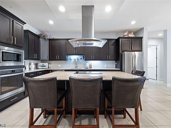 3rd image of 21460 Strada Nuova Cir #B214