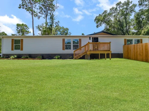 223 Tropicaire St, Tallahassee, FL 32305