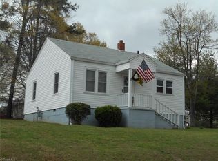 516 Walker St, Reidsville, NC 27320