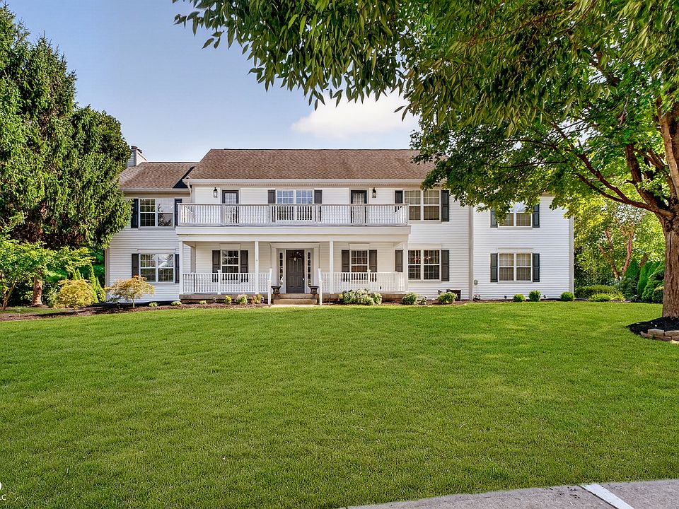 1st image of 11405 Regency Ln