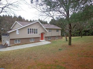 265 Creek Dr, Auburn, PA 17922