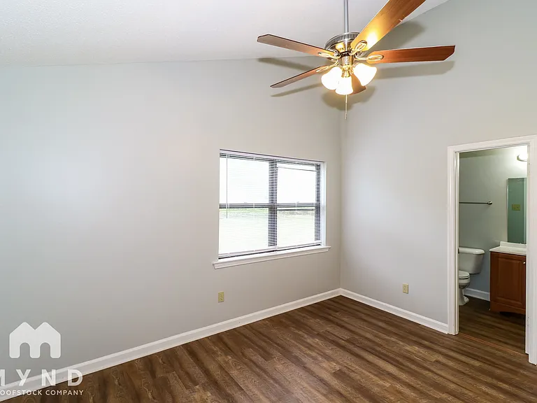 2696 Dromedary Dr — Photo 9