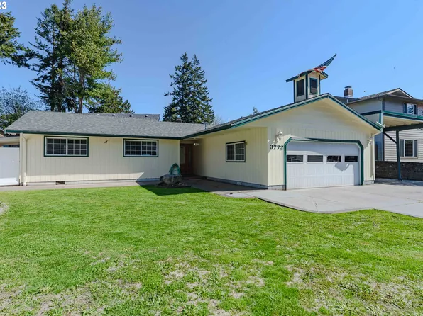 3772 Edgewood Dr, North Bend, OR 97459