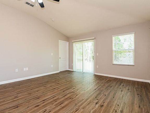 4th image of 2555 Bear Creek Way