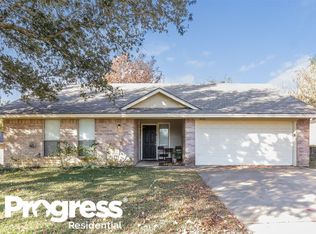 4905 Dax Dr, Fort Worth, TX 76135