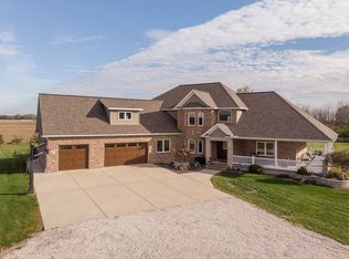 21645 N 2600 East Rd, Lexington, IL 61753