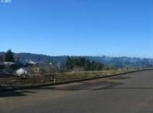 385 SE Regan Hill Loop, Estacada, OR 97023