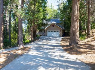 23788 Inspiration Rd, Crestline, CA 92325
