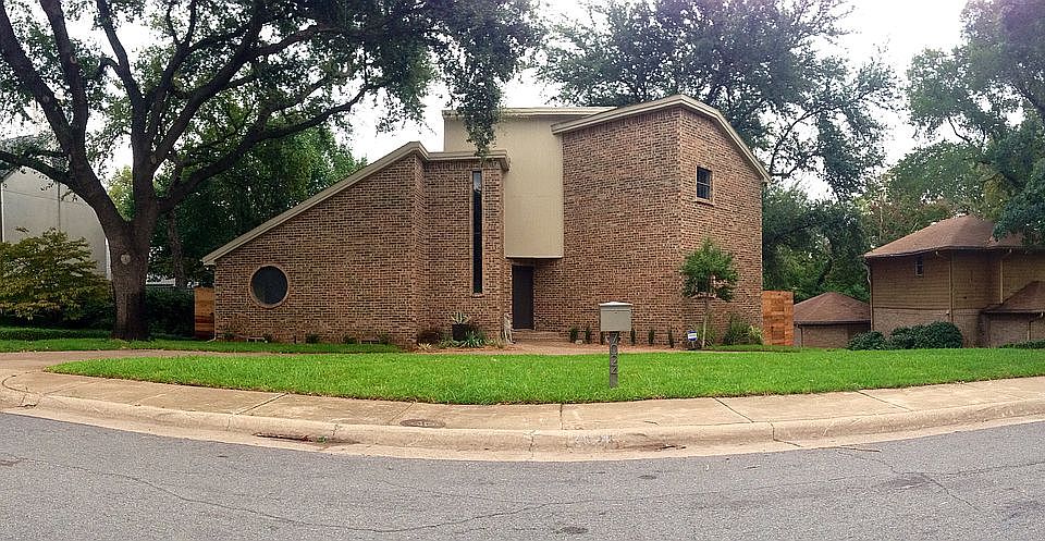 1st image of 7024 Blackwood Dr