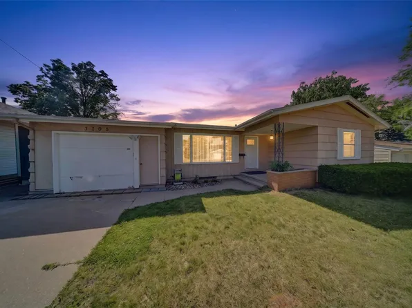 3105 Kenridge Ter NE, Cedar Rapids, IA 52402