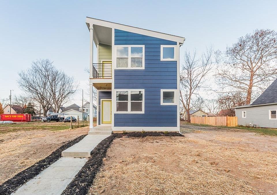 1st image of 2134 Woodlawn Ave