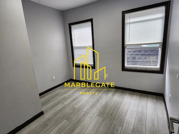 4th image of 163 Elwood Ave #33L