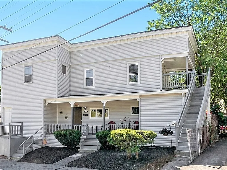 184 Laurel St #2 — Photo 2