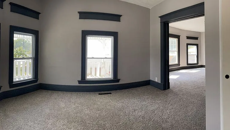 407 E Center St #LOWER — Photo 18