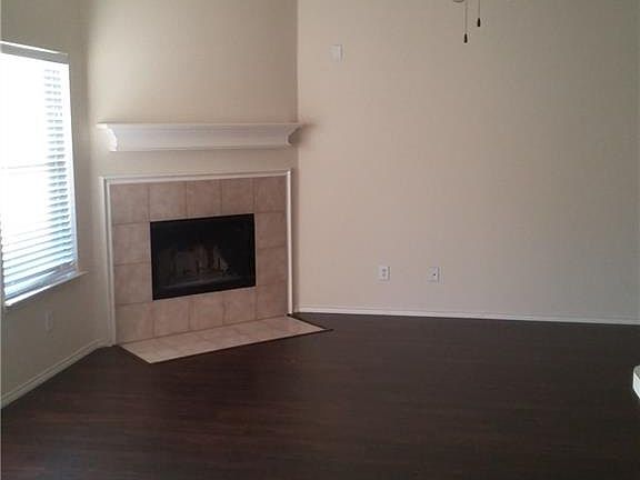 4th image of 3109 Grant St