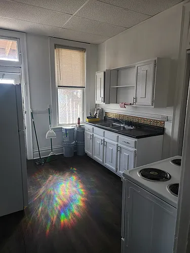 140 Loras Blvd #4 Photo 1