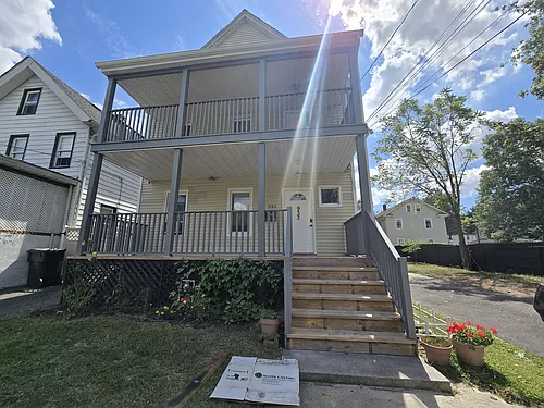 933-35 W 3rd St #2 Photo 1