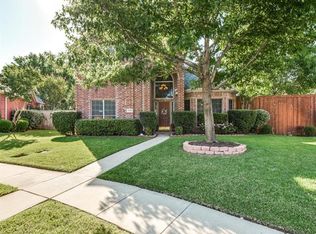1052 Jennifer Pl, Lewisville, TX 75077