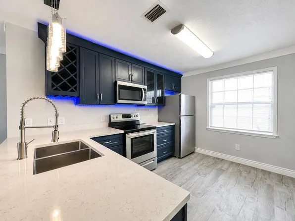 119 Casa Pl #121-2, Panama City Beach, FL 32413