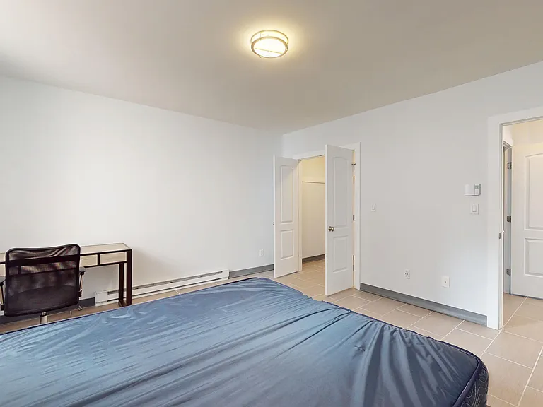 245 Whitney Ave #2L — Photo 9