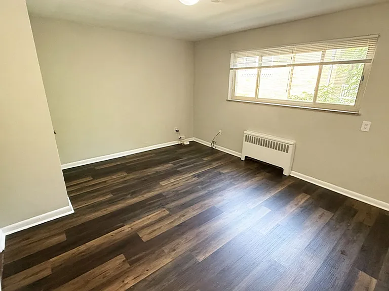 362 Probasco St — Photo 4