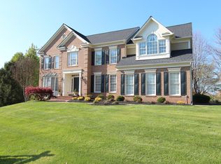 20401 Stillhouse Branch Pl, Sterling, VA 20165