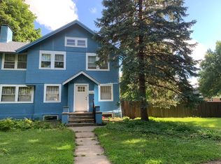 822 7th St, Ames, IA 50010