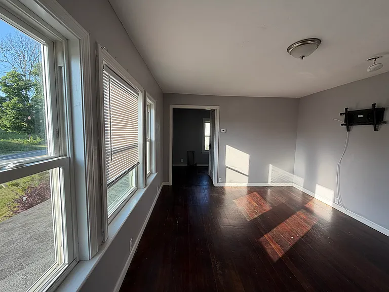 588 W Hartford Ave #B — Photo 20
